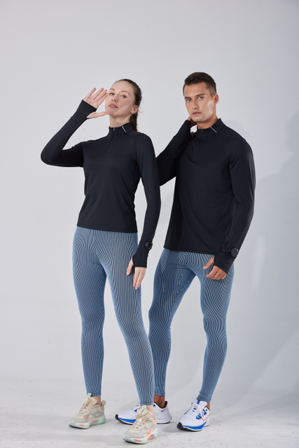 Eflective Zipper Running T Shirts Plus Size Outdoor Thumb Hole Tops Unisex Jogger Wear Sportswear