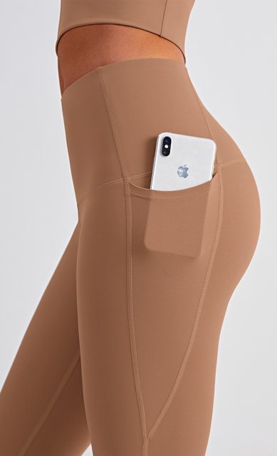 New Design Butt Lift Seamless Workout Fit Yoga Suit for Women
